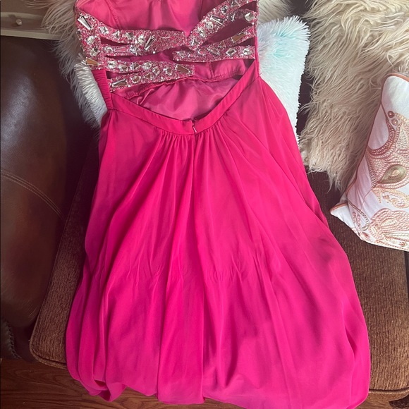 Blondie Nites strapless Pink flowy Gown - Picture 14 of 15